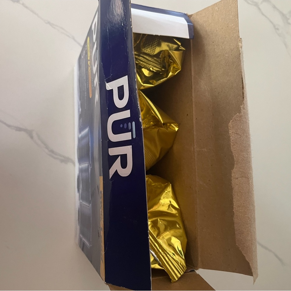 PUR Maxion Blue and Gold Water Filter Set - Picture 3 of 3